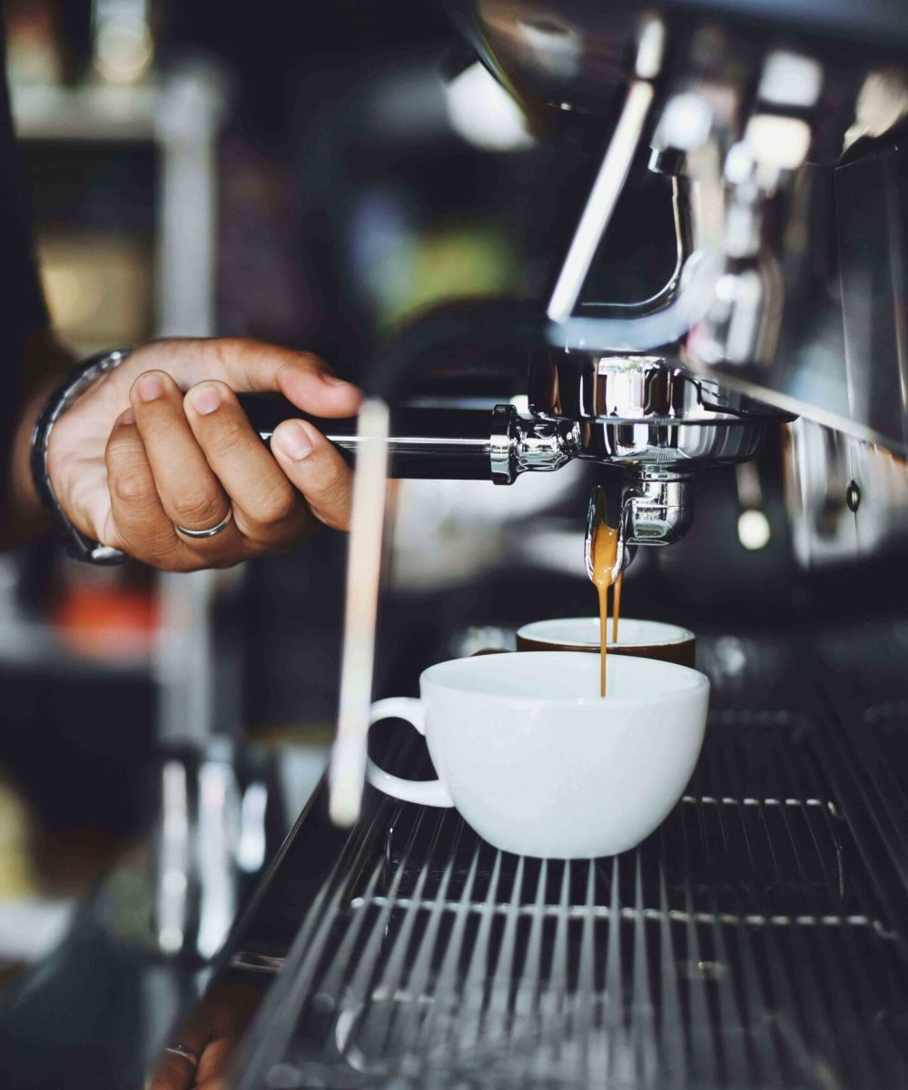 pexels-chevanon-302902